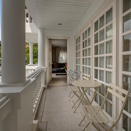 Villa Atchara Patong Exterior foto